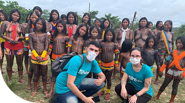 Equipe Hilab em comunidade indígena